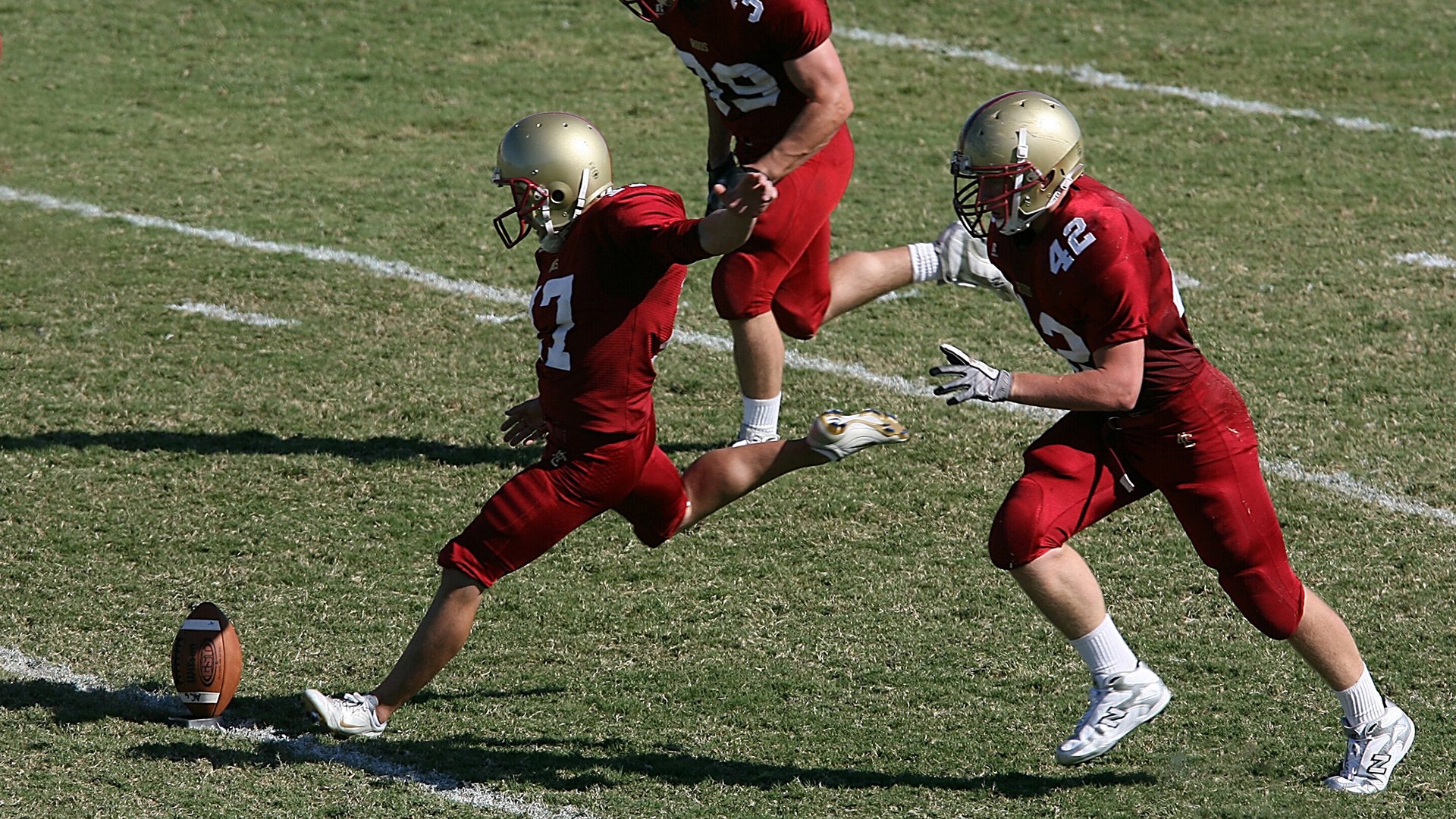 总冠军球队如何走出卫冕之路,总冠军多的角色球员